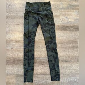 Lululemon leggings size 4